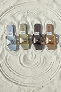 Knot Metallic Slide