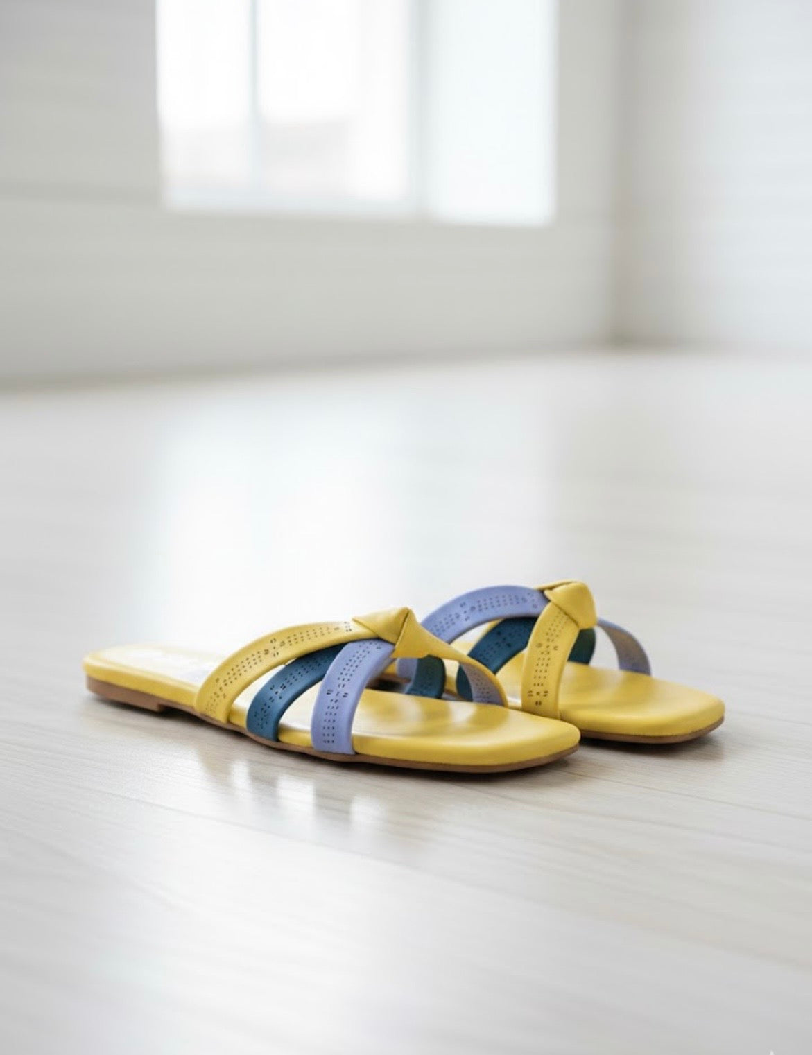 Horizon Knotted Slide